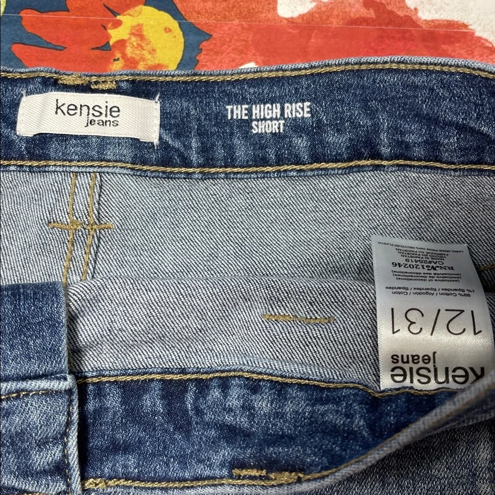 Kensie Blue Denim Button-Up Shorts